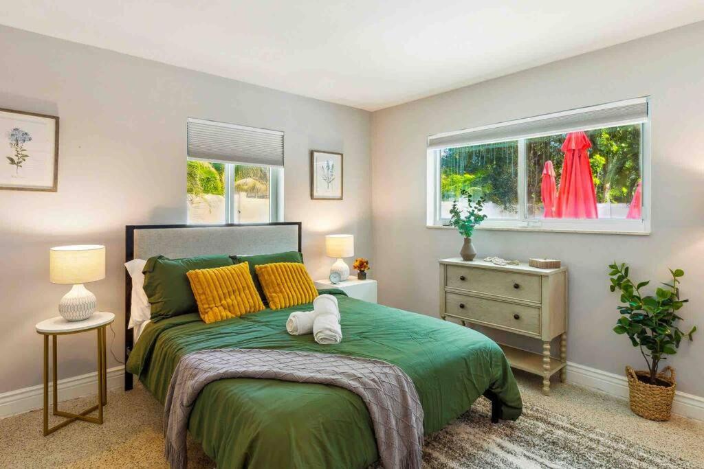 Private Oasis With Pool Near Beaches, Dining & Las Olas Fort Lauderdale Eksteriør billede