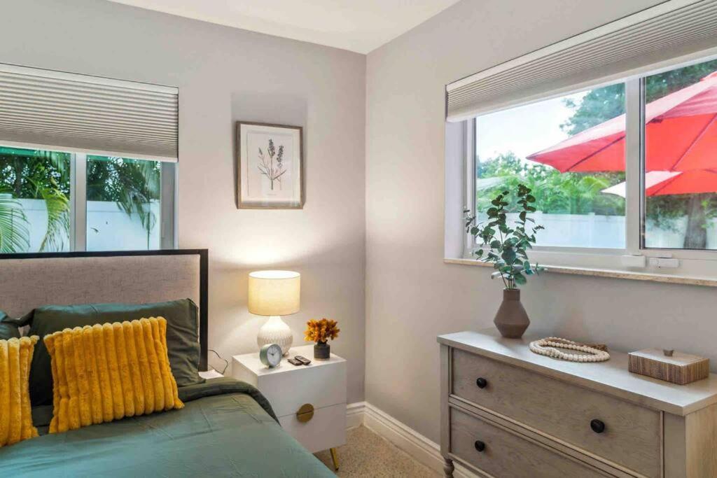 Private Oasis With Pool Near Beaches, Dining & Las Olas Fort Lauderdale Eksteriør billede