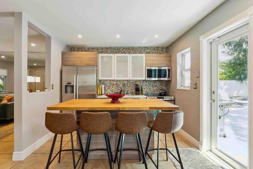 Private Oasis With Pool Near Beaches, Dining & Las Olas Fort Lauderdale Eksteriør billede