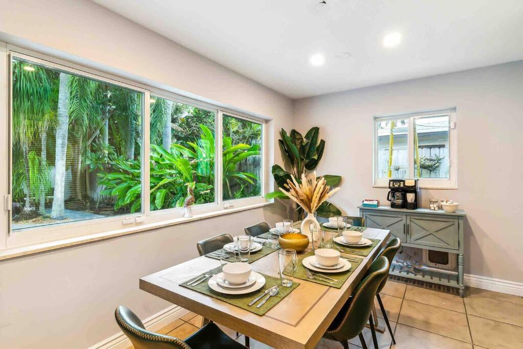 Private Oasis With Pool Near Beaches, Dining & Las Olas Fort Lauderdale Eksteriør billede